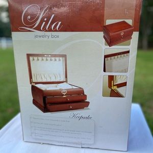 Lila Jewelry Box
